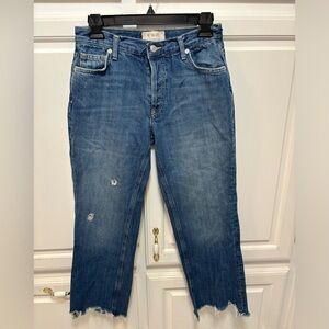 We The Free Medium Wash Distressed Denim Blue Jeans Pants Women’s Size 26
